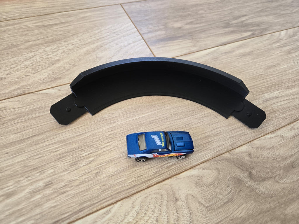 Hot Wheels Track Compatible 90 Degree Banked Curve