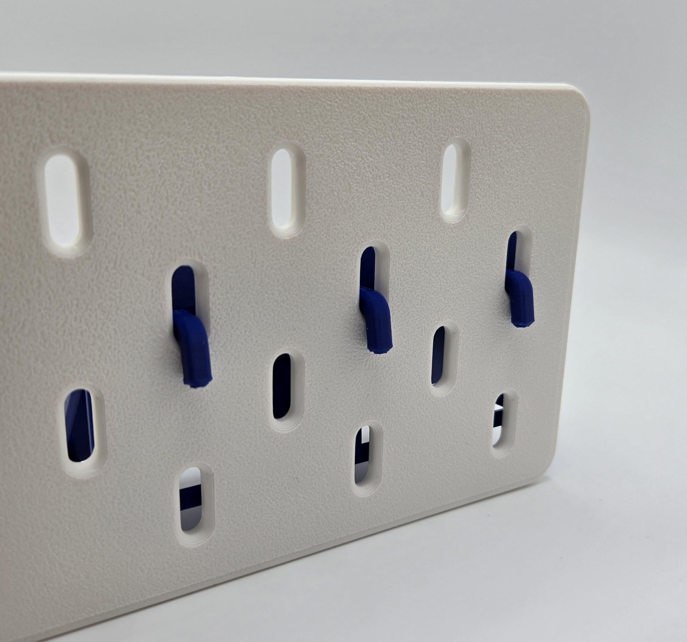 IKEA SKADIS Pegboard 1/4” Driver Bit Holder for 30 Bits